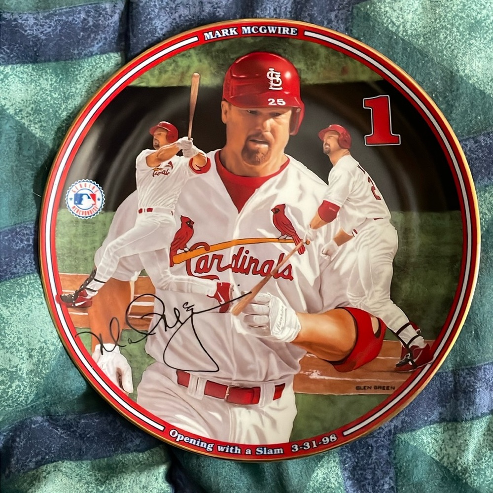 MLB Mark McGwire Opening with a Slam Home Run Hero Collector Display Plate Sport